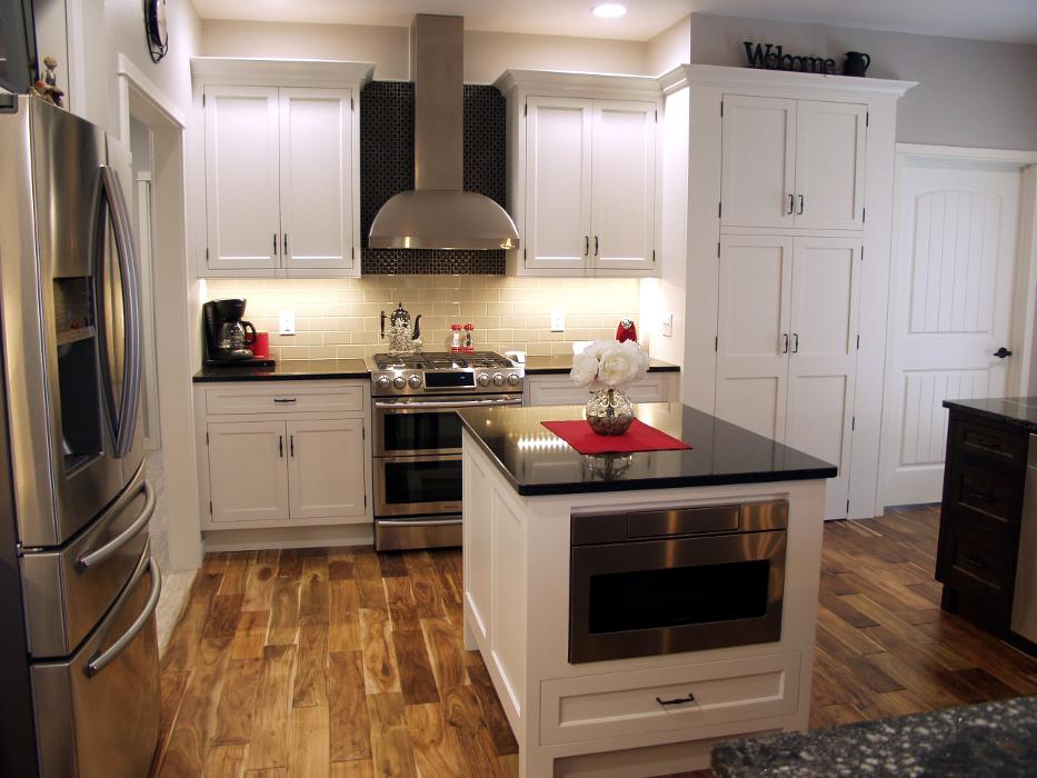 Featherstone Cabinetry & Design - Rothschild, WI