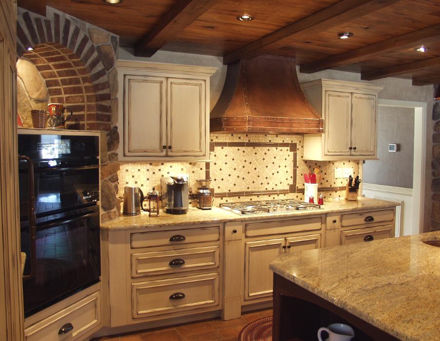 Featherstone Cabinetry & Design - Rothschild, WI