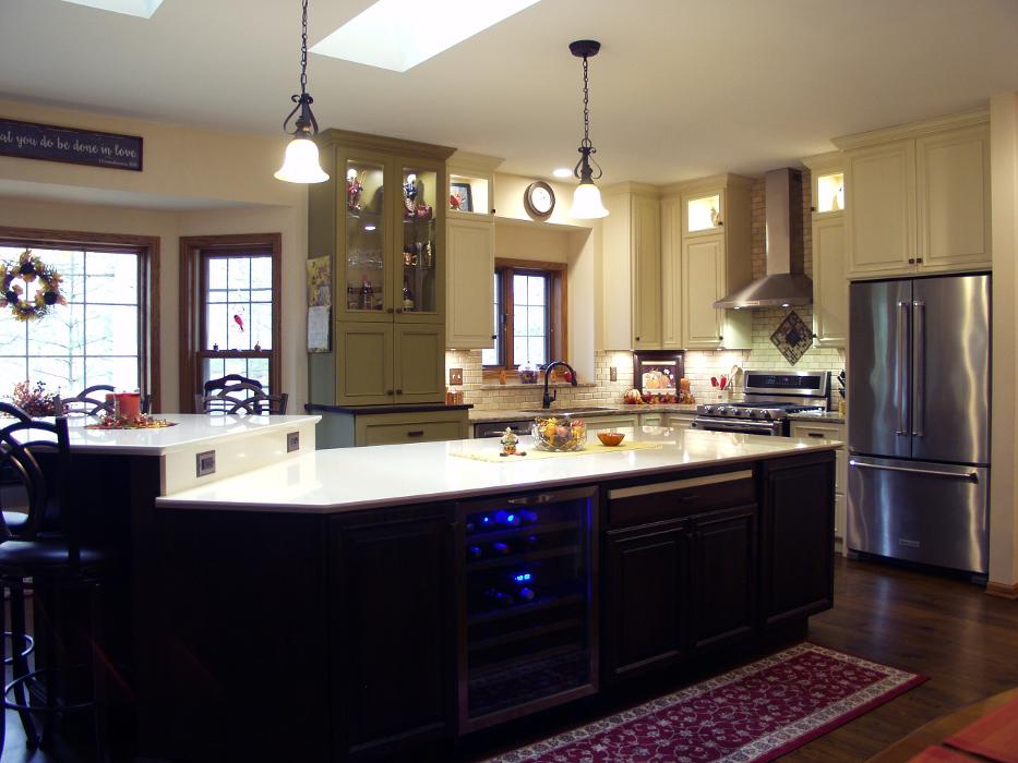 Featherstone Cabinetry & Design - Rothschild, WI
