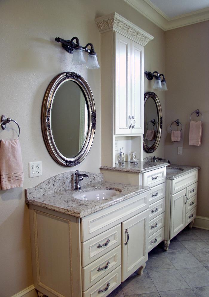 Featherstone Cabinetry & Design - Rothschild, WI