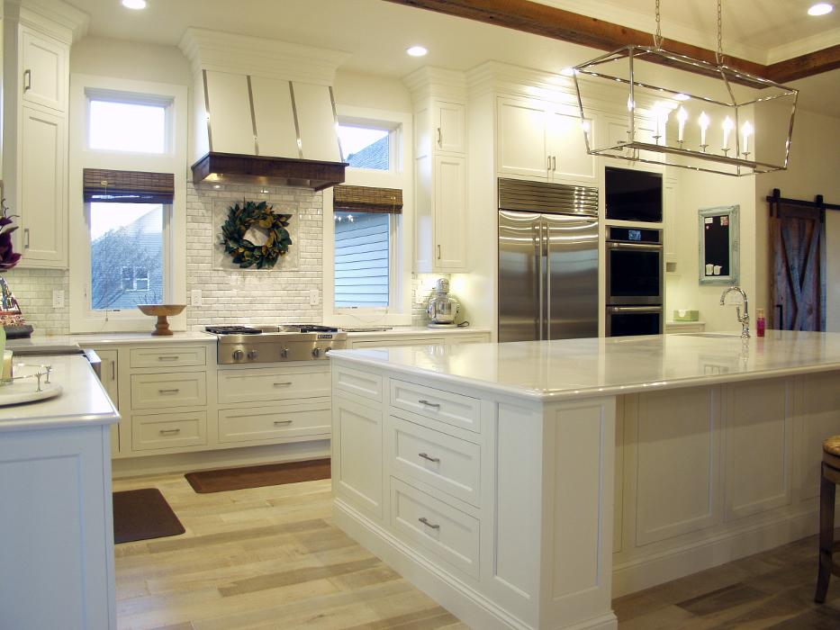 Featherstone Cabinetry & Design - Rothschild, WI