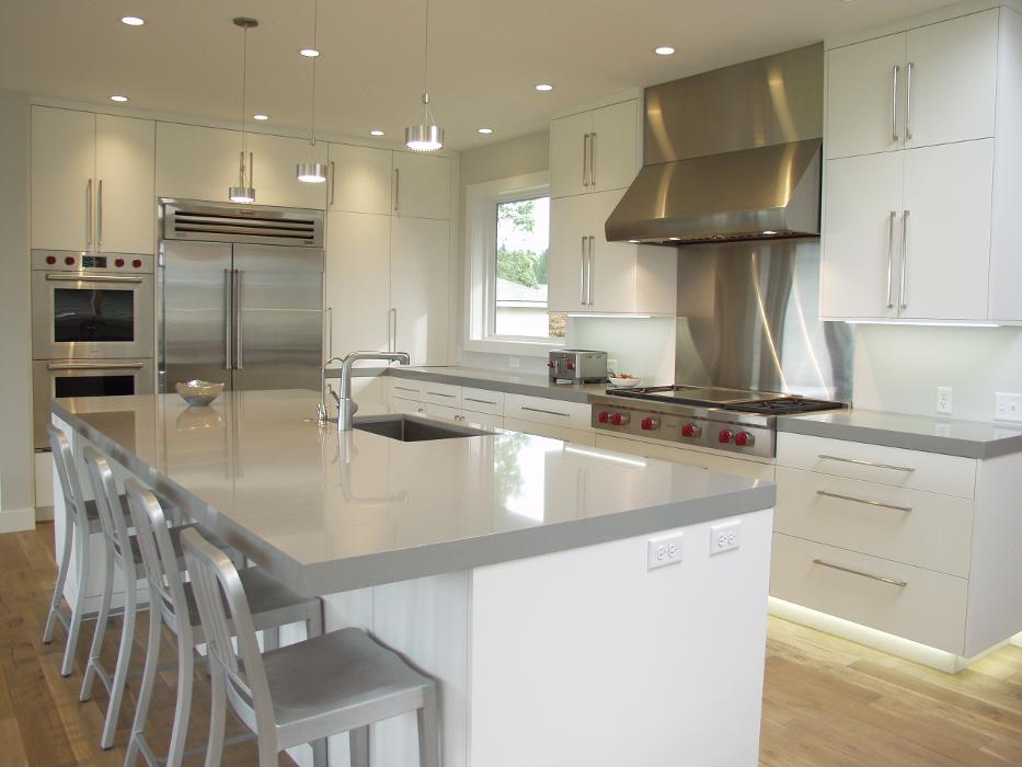 Featherstone Cabinetry & Design - Rothschild, WI