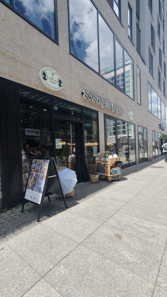 Søstrene Grene, Prager Straße in Altstadt