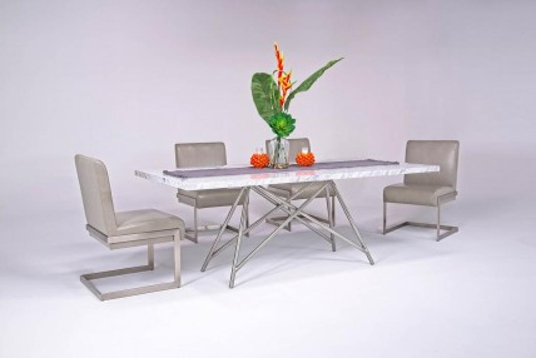 Mor Furniture for Less Image