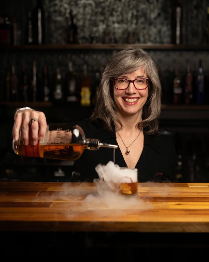 E & K Professional Bartending, LLC Image