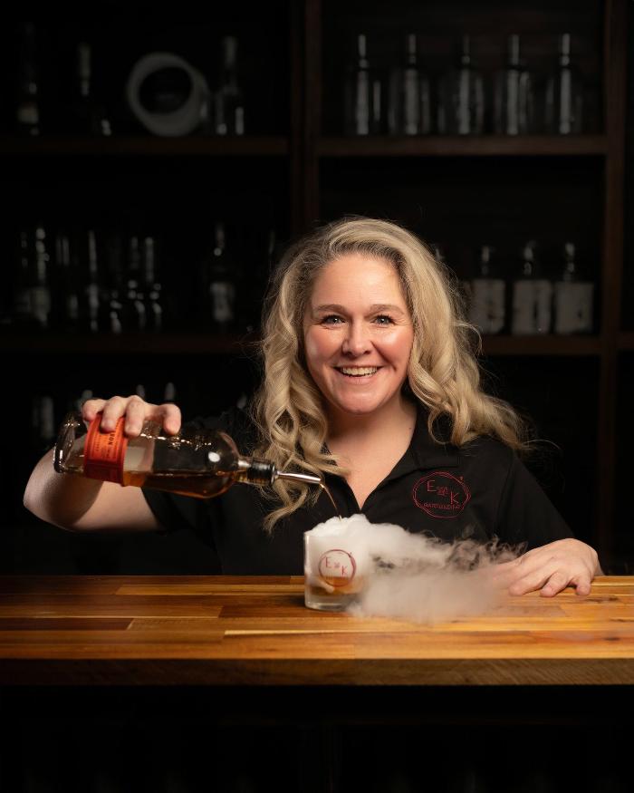 E & K Professional Bartending, LLC Image