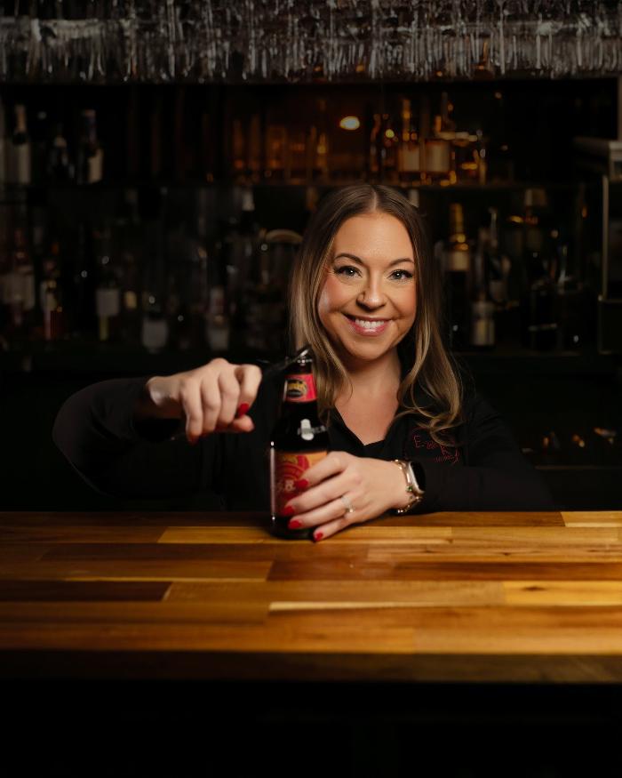 E & K Professional Bartending, LLC Image