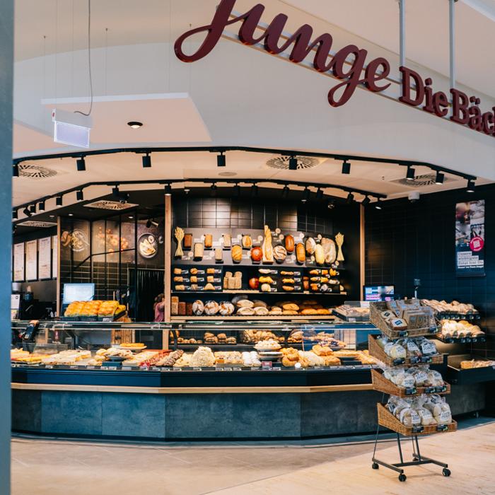 Junge Die Bäckerei., Grünhufer Bogen in Stralsund