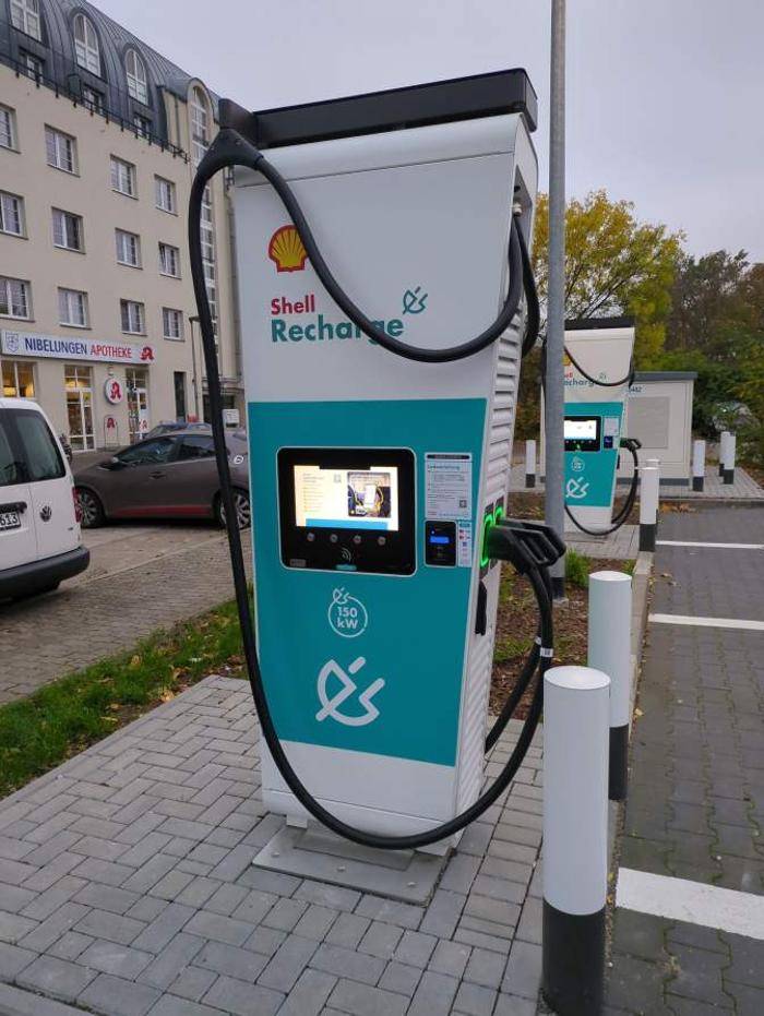 Shell Recharge Charging Station, Gotlindestraße in Berlin