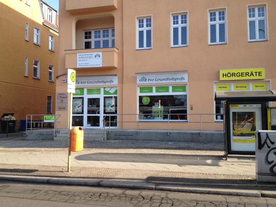 OTB Sanitätshaus Berlin-Karlshorst, Treskowallee in Berlin