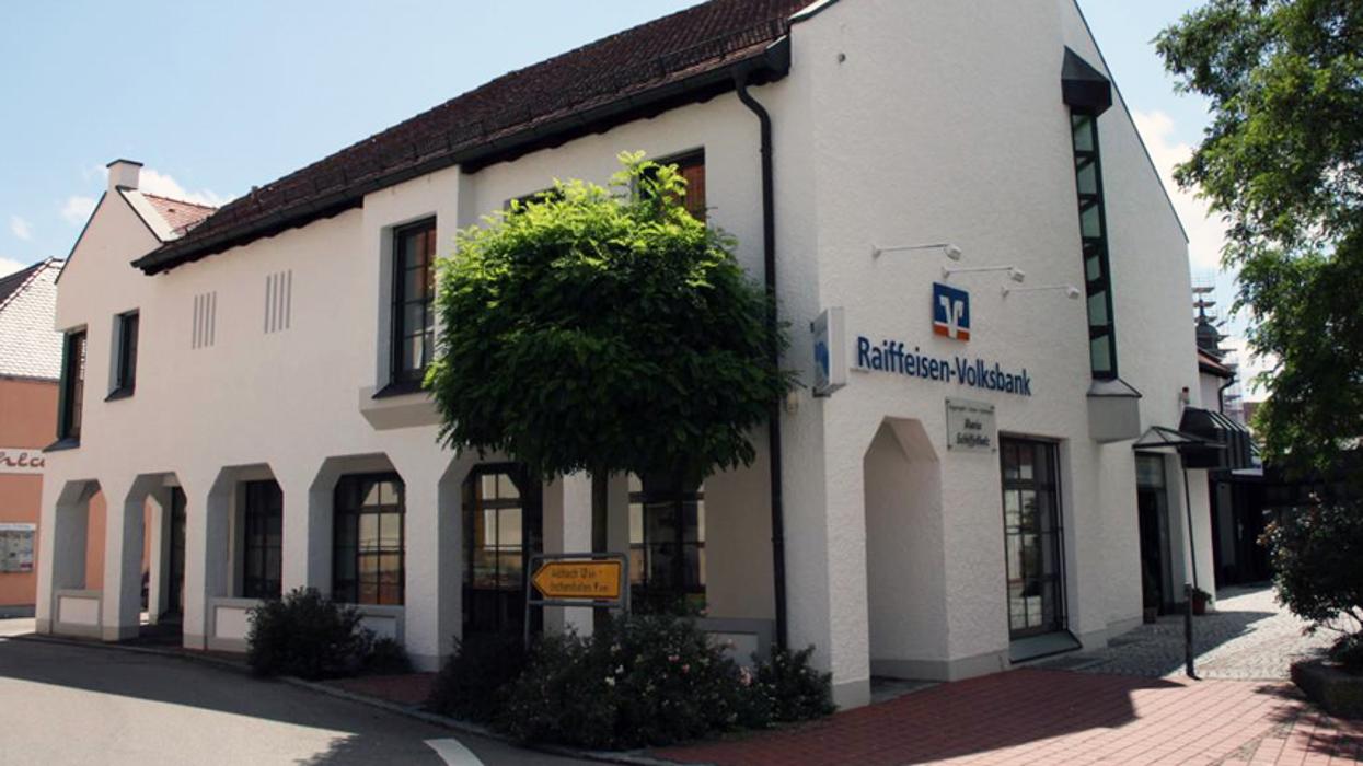 VR Bank Neuburg-Rain eG, Geschäftsstelle Pöttmes, Erdweg in Pöttmes