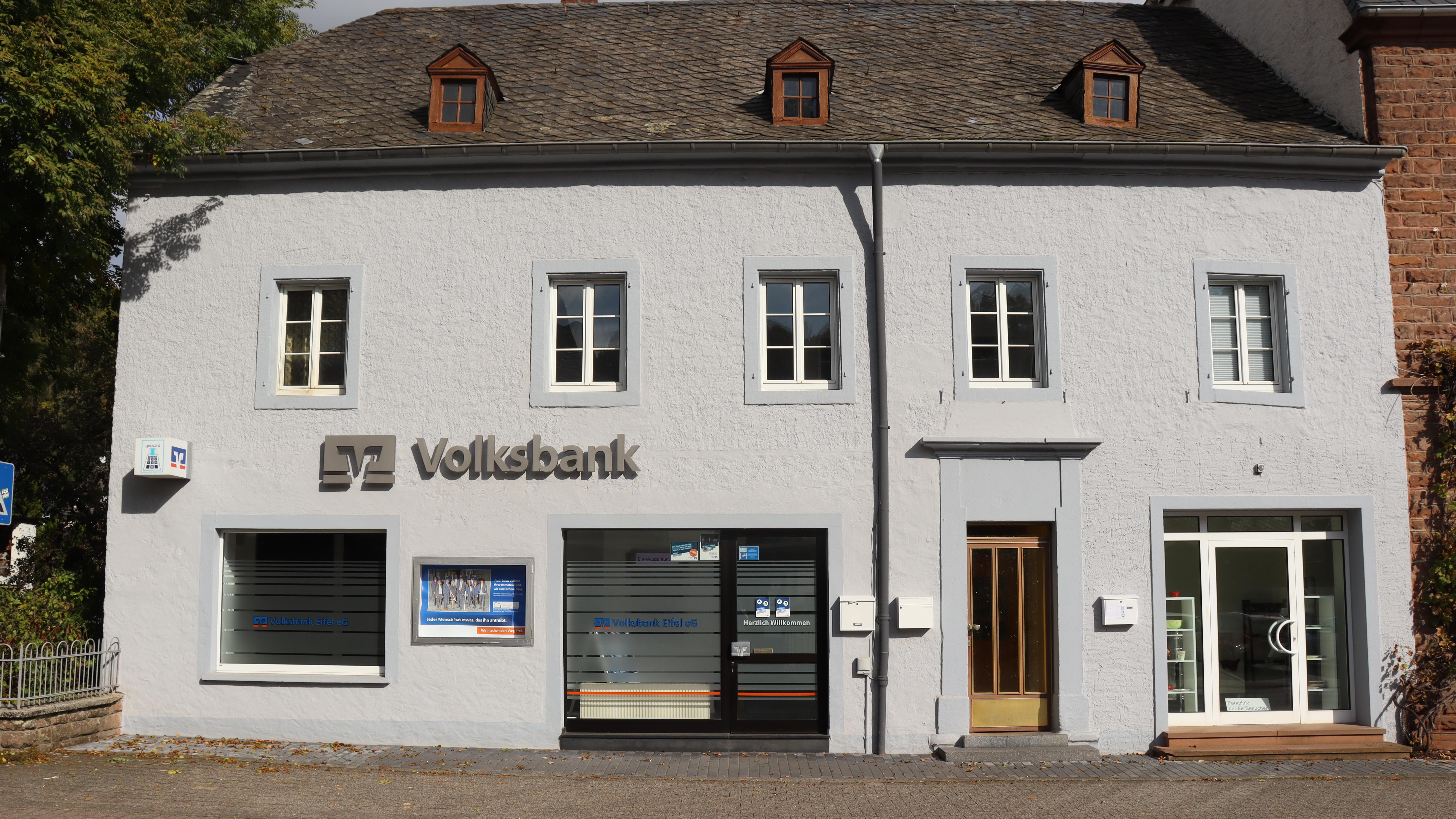 Volksbank Trier Eifel eG, Servicepoint Mettendorf, Im Fronhof in Mettendorf