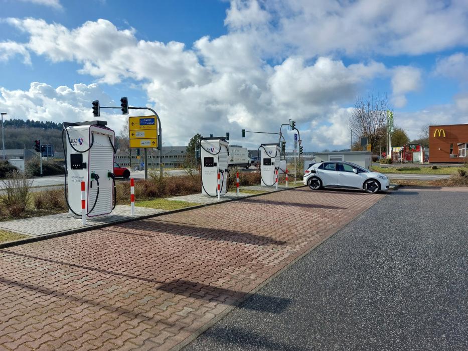 TEAG Mobil-Ladestation, Carl-Benz-Straße in Reiskirchen