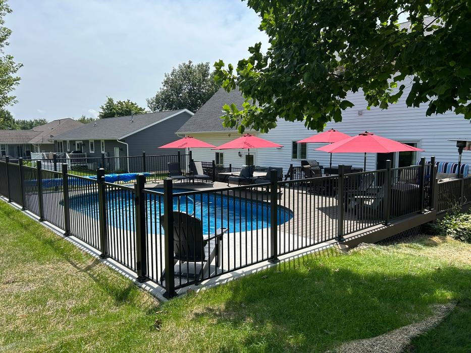 Blue Lagoon Pool & Spa - Hiawatha, IA