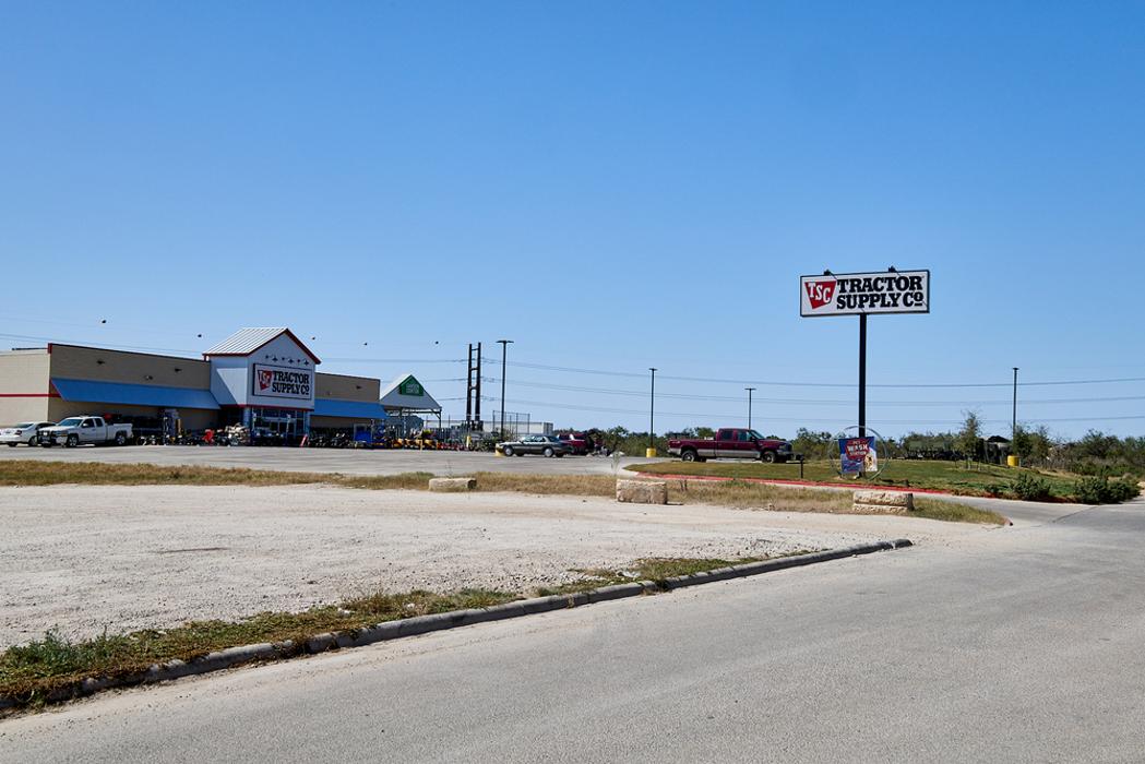 Tractor Supply Co. Image