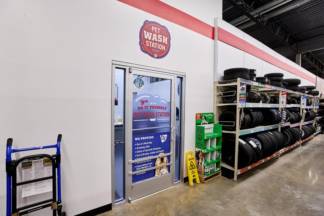 Tractor Supply Co. Image