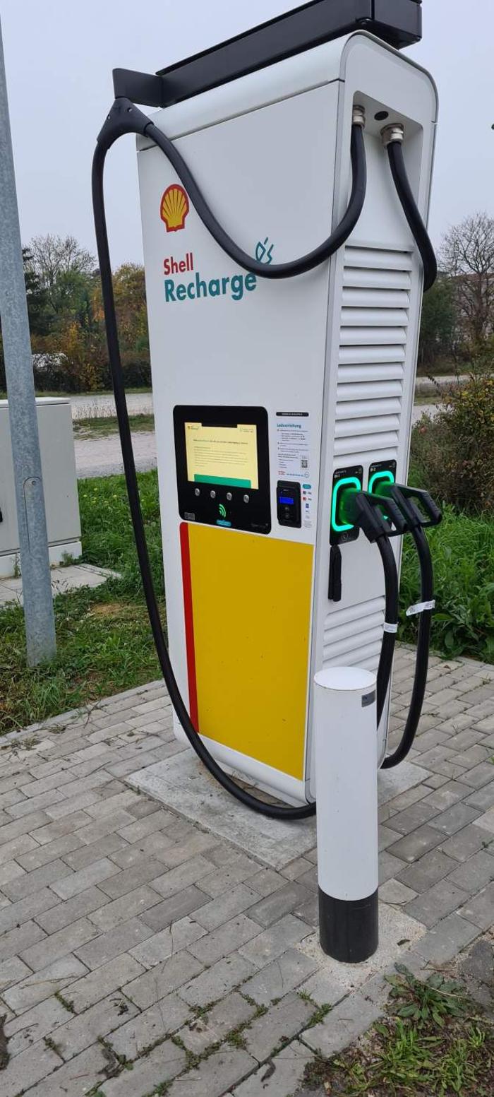 Shell Recharge Charging Station in Naumburg an der Saale - Logo