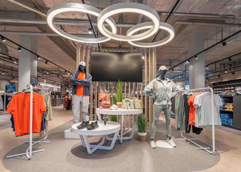 INTERSPORT Voswinkel Schloss Arkaden, Karlstraße in Heidenheim an der Brenz