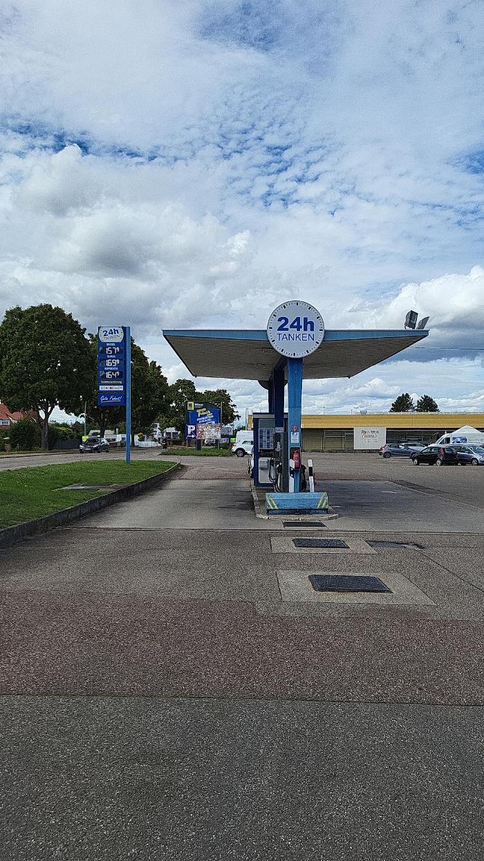 24h Tankstelle, Hofer Straße in Nördlingen