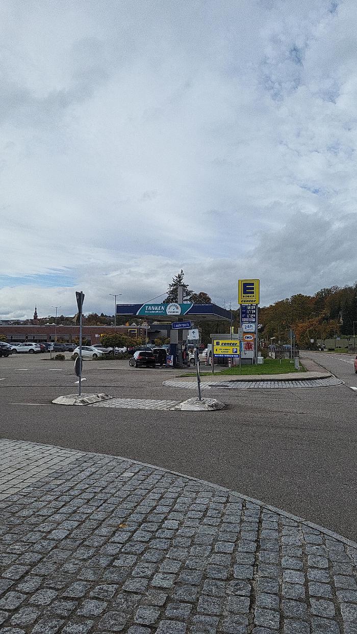 Tankstelle am E-Center, Waldshuter Straße in Laufenburg
