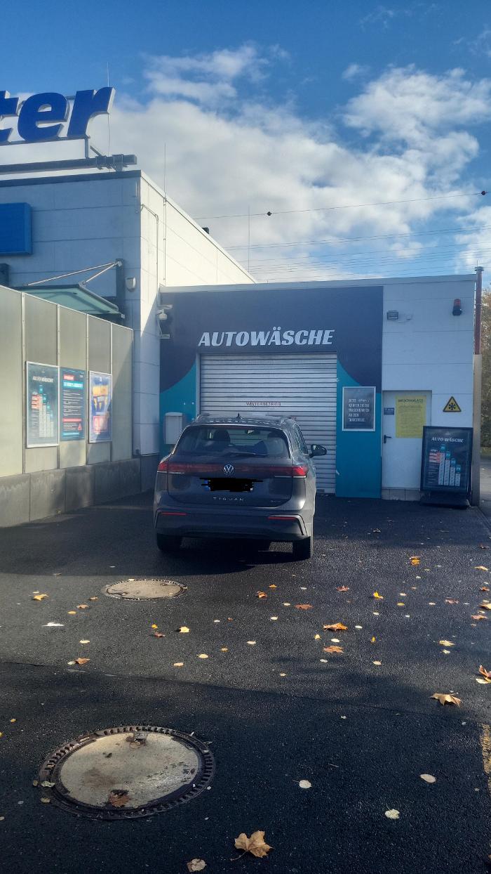 Tankstelle am E-Center, Marktbreiter Straße in Kitzingen