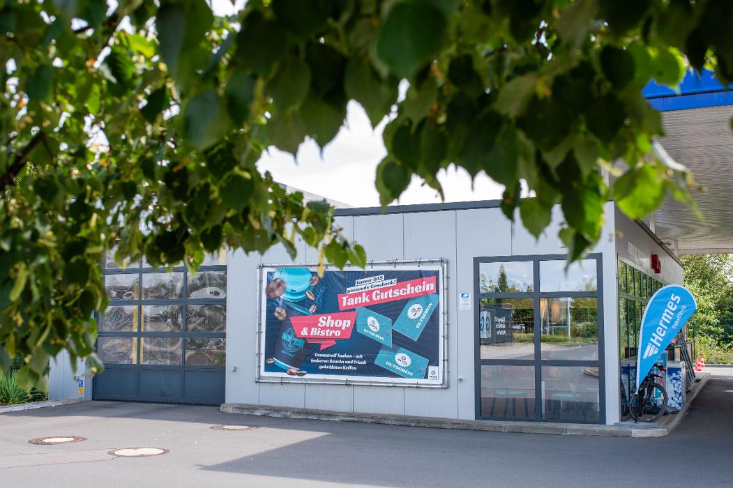 famila Tankstelle, Zur Hasselklinik in Celle
