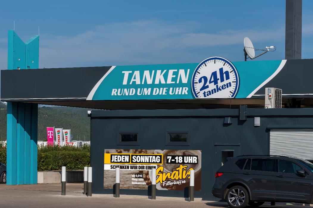 Tankstelle am Marktkauf, Mittlerer Watzenbach in Saalfeld