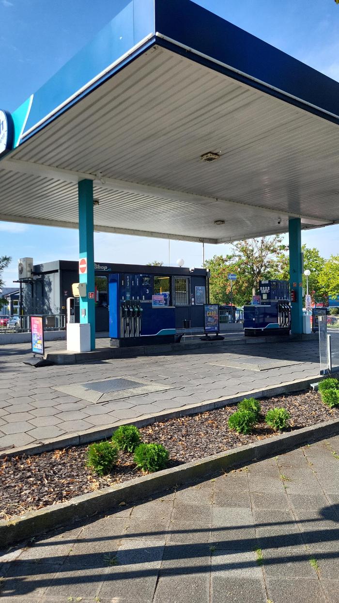 Tankstelle am E-Center, Seckenheimer Landstraße in Mannheim