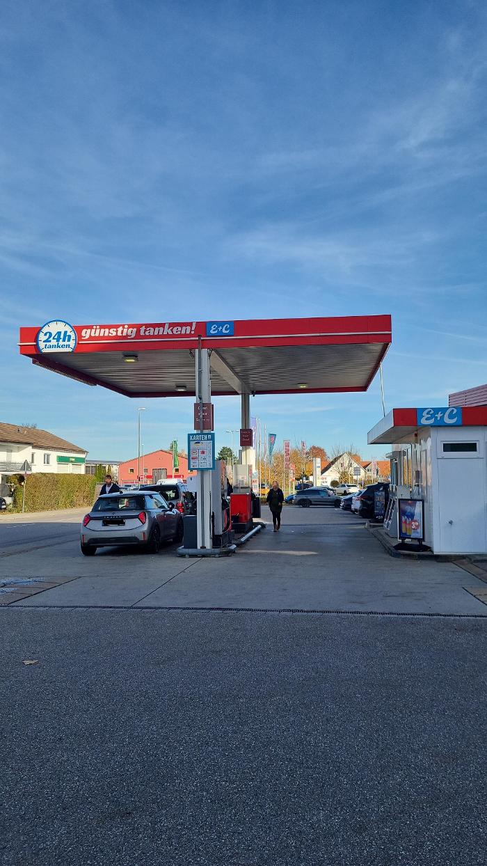 Tankstelle am E+C, Rennweg in Erding