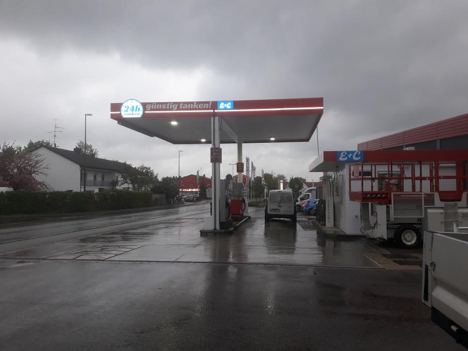 Tankstelle am E+C, Rennweg in Erding