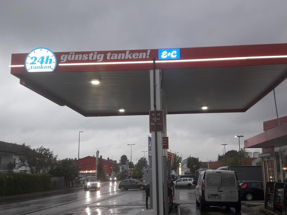 Tankstelle am E+C, Rennweg in Erding