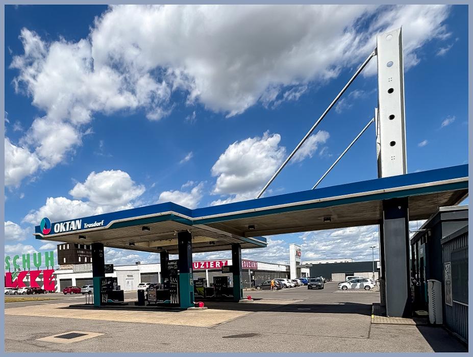 OKTAN Tankstelle, Industriestraße in Bischberg
