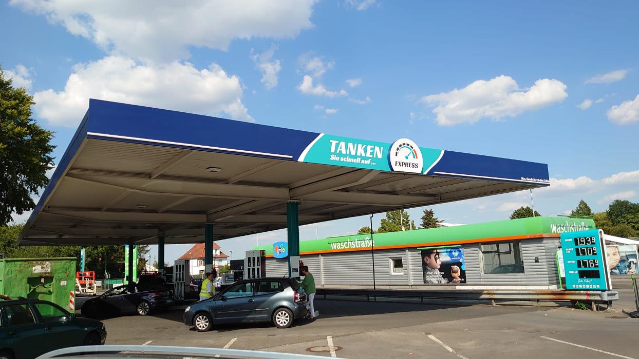 Tankstelle am Marktkauf, Oldentruper Straße in Bielefeld