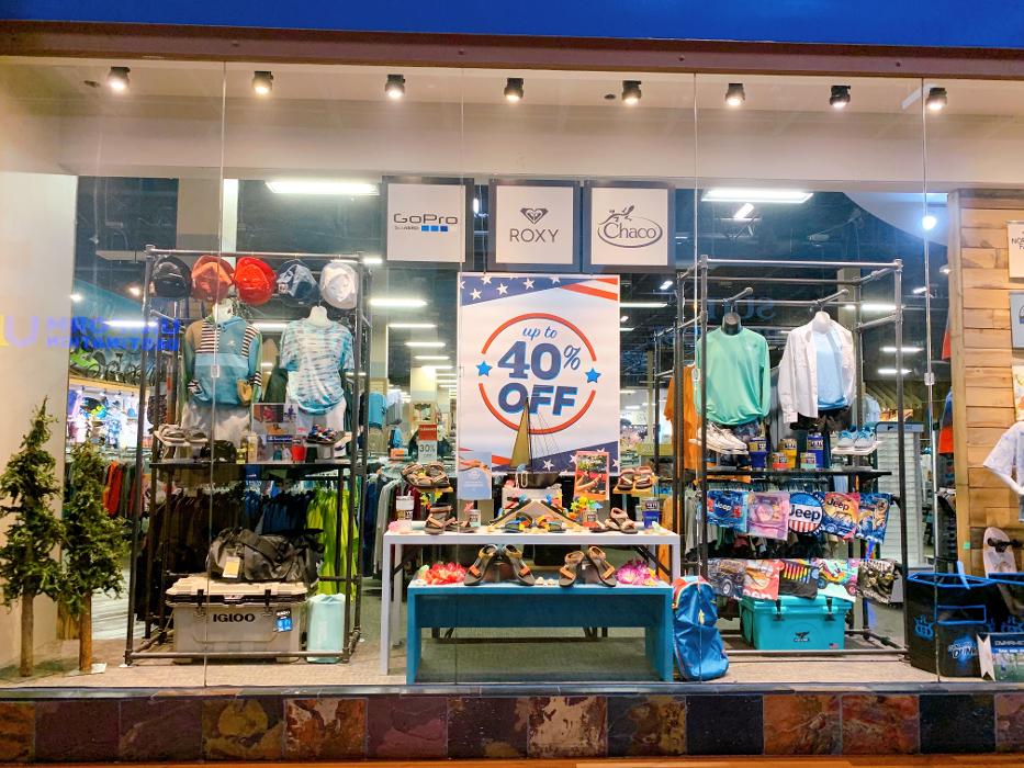 Sun & Ski Sports Image