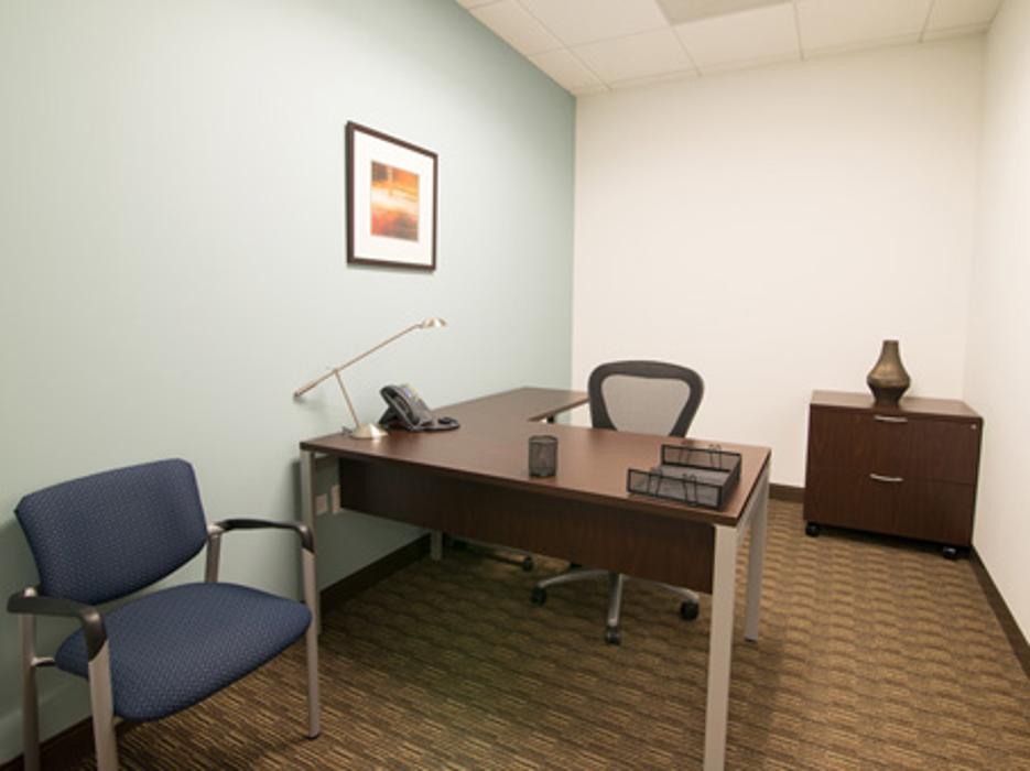 Regus - Illinois, Glenview - Prairie Glen - Glenview NAS, IL
