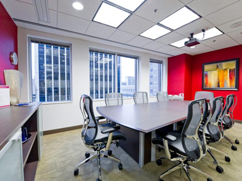 Regus - Iowa, Des Moines - Hub Tower - Des Moines, IA