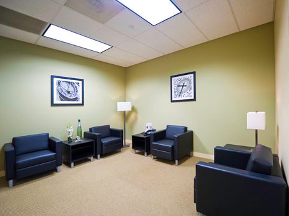 Regus - Illinois, Warrenville - Cantera - Warrenville, IL