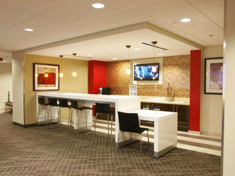 Regus - California, La Jolla - 888 Prospect Street - La Jolla, CA