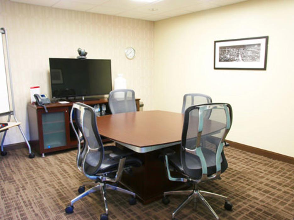 Regus - California, La Jolla - 888 Prospect Street - La Jolla, CA