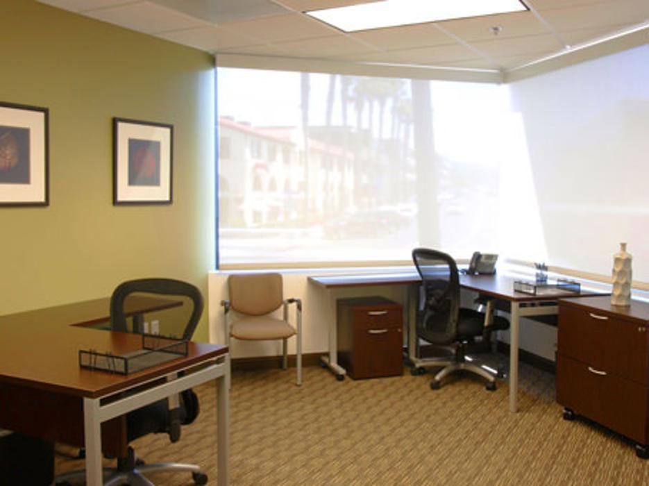 Regus - California, La Jolla - 888 Prospect Street - La Jolla, CA