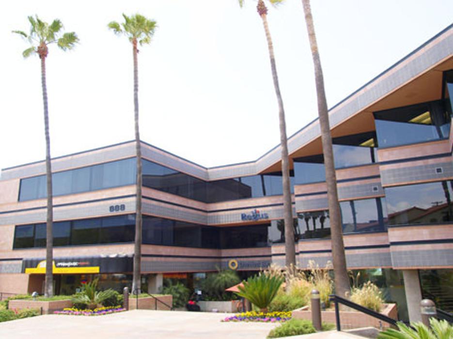 Regus - California, La Jolla - 888 Prospect Street - La Jolla, CA