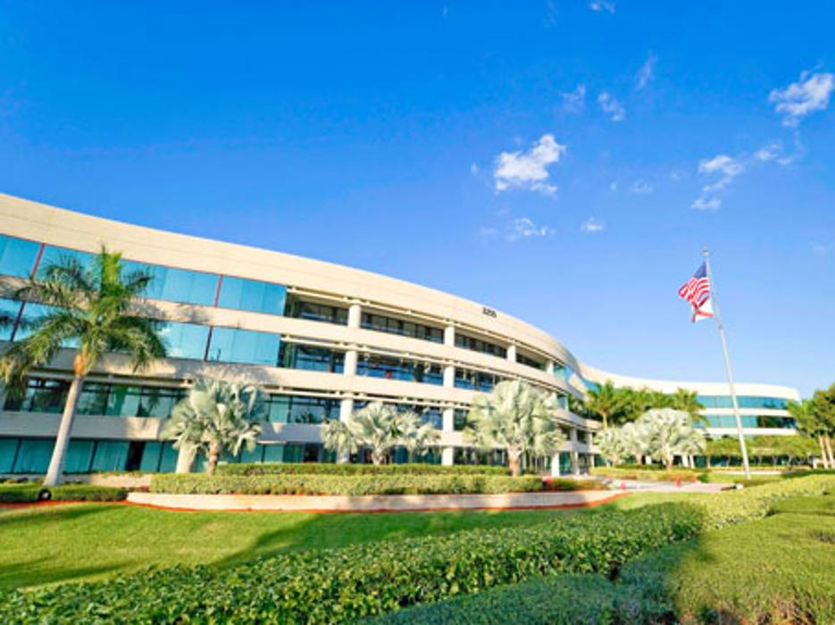 Regus - Florida, Boca Raton - Glades Road - Boca Raton, FL