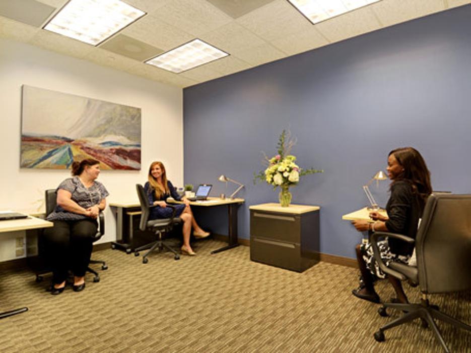 Regus - Florida, Boca Raton - Glades Road - Boca Raton, FL