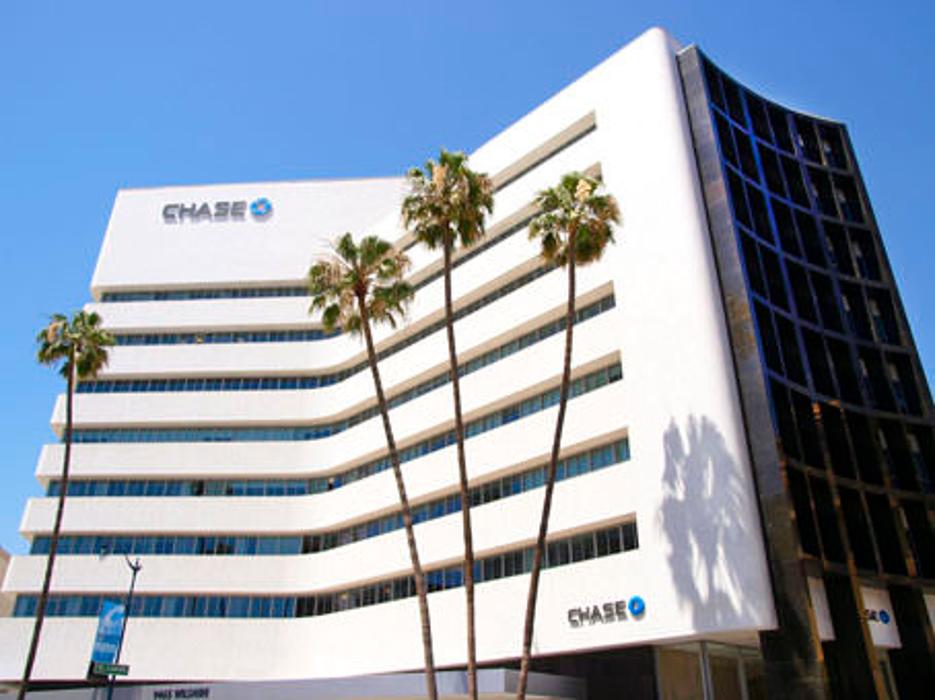 Regus - California, Beverly Hills - Wilshire Beverly - Beverly Hills, CA