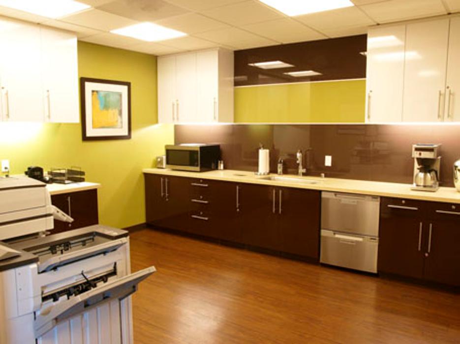 Regus - California, Beverly Hills - Wilshire Beverly - Beverly Hills, CA