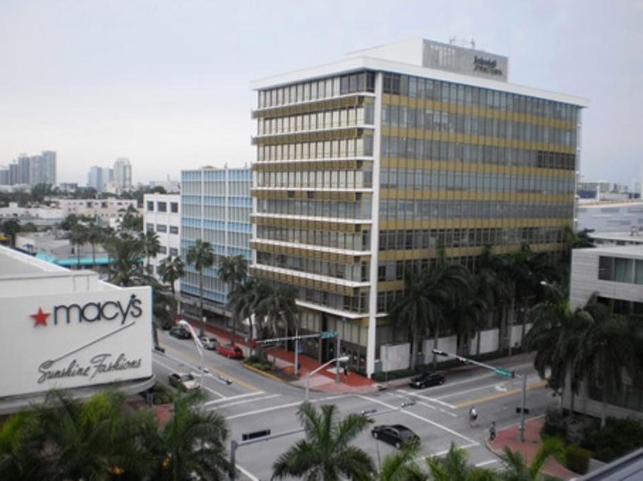 Regus - Florida, Miami Beach - Meridian Center - Miami Beach, FL