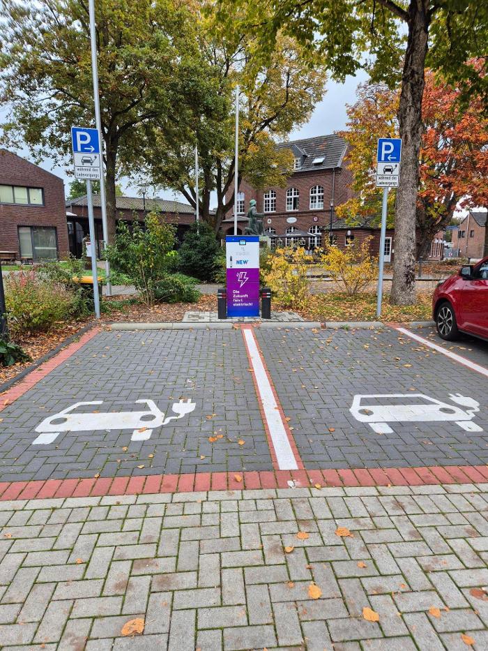 NEW Energie-Ladestation, Pankratiusplatz in Korschenbroich