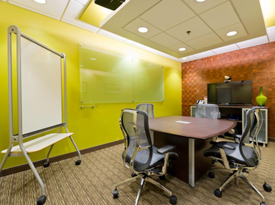 Regus - North Carolina, Asheville - Biltmore Park Town Square - Asheville, NC