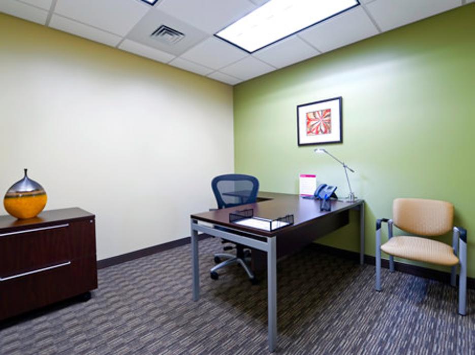 Regus - North Carolina, Asheville - Biltmore Park Town Square - Asheville, NC