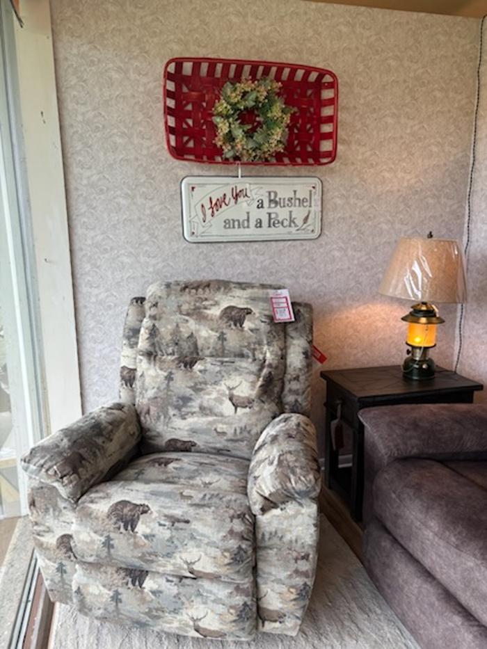 Crowl Interiors & Furniture Image